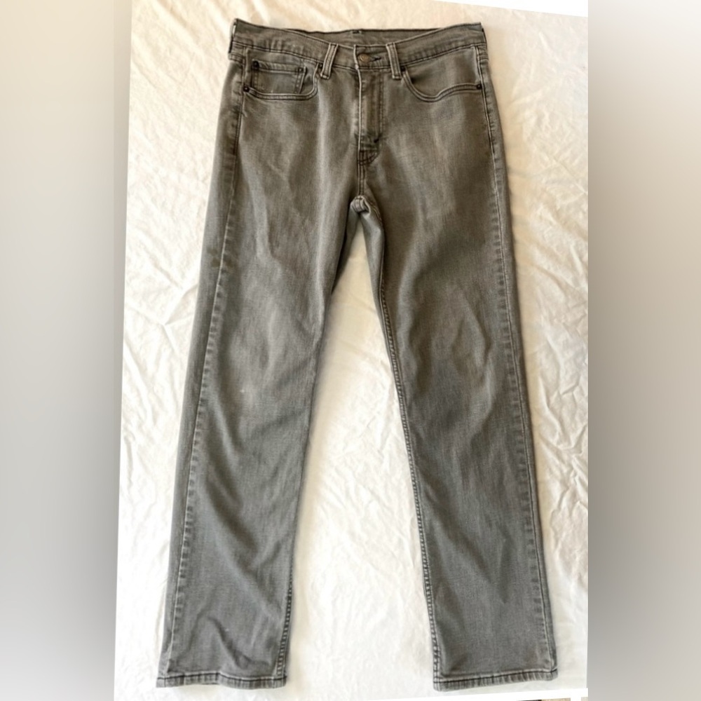Levi’s 514 Straight Fit Jeans Grey Gray 32W 32L